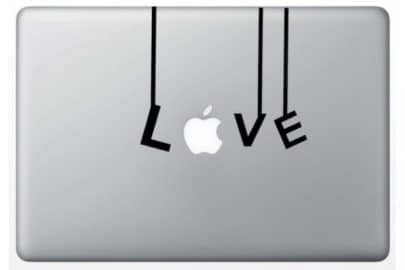 Stickers «LOVE» pour Macbook 11 pouces