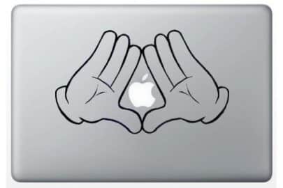Stickers « Main de Mickey » pour Macbook 17 pouces