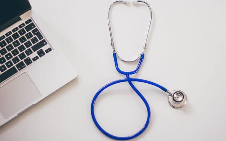 stethoscope-2617701_1280