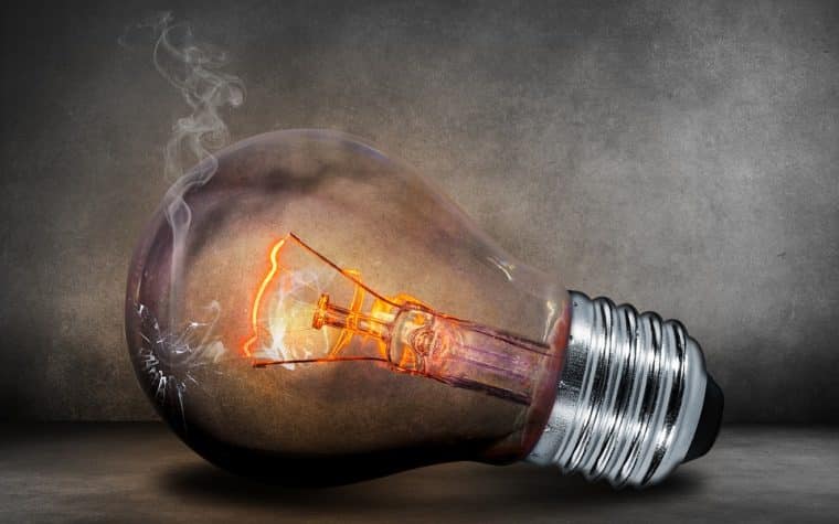 light-bulb-503881_960_720