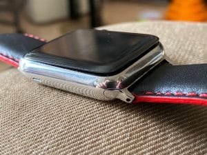 Ecran Apple watch décollée suite gonflement de batterie