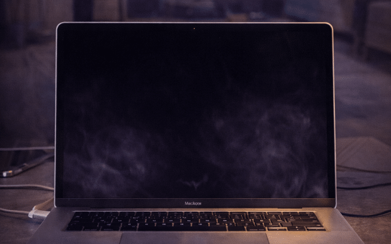 Mac affiche image sombre en plein écran
