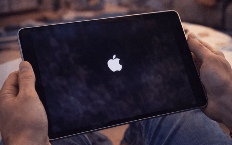 Mon iPad s’éteint tout seul
